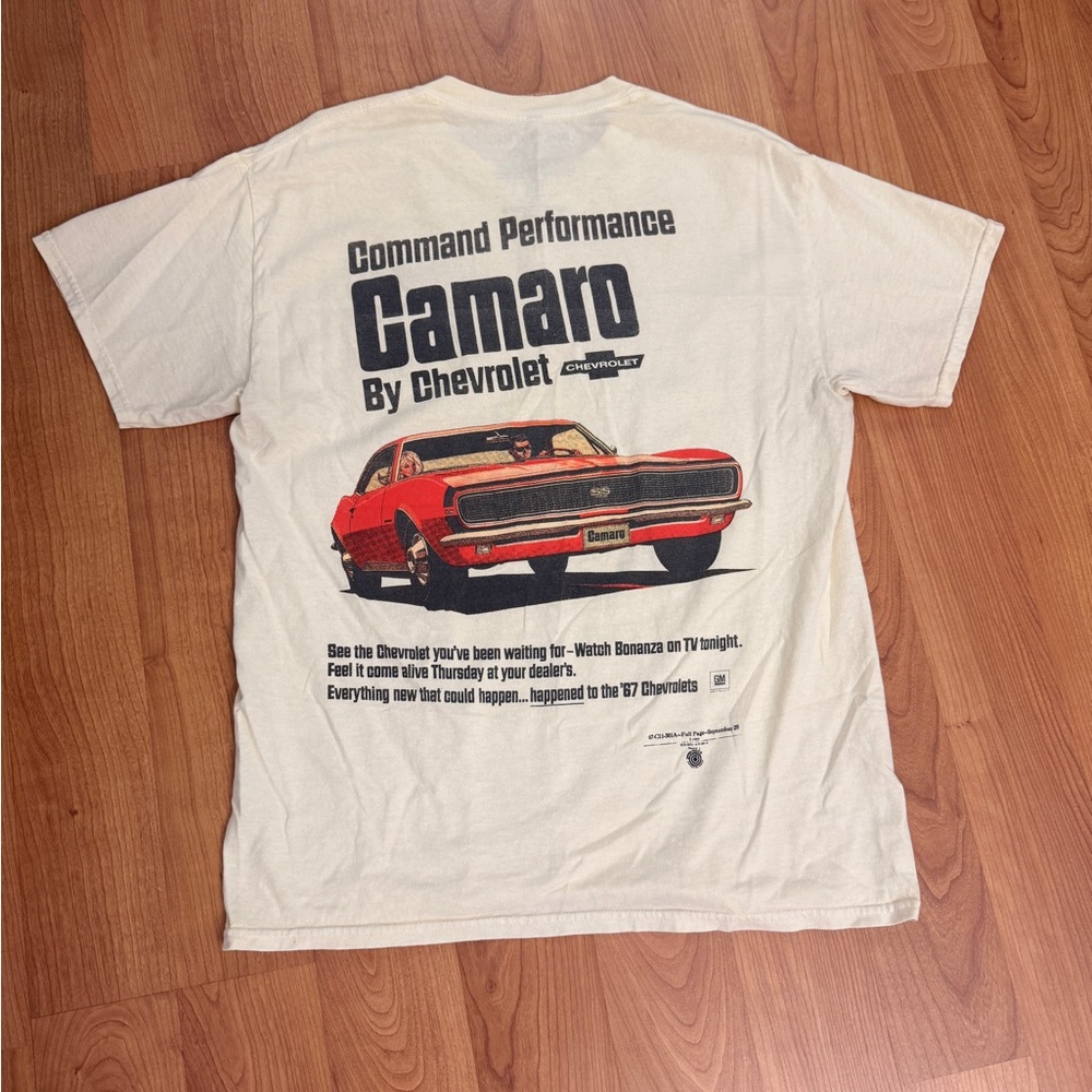 Urban Outfitters Vintage Camaro Tee Size Medium